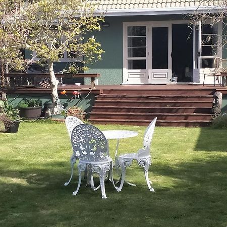 Amberly House Rotorua Bed & Breakfast Ngoại thất bức ảnh