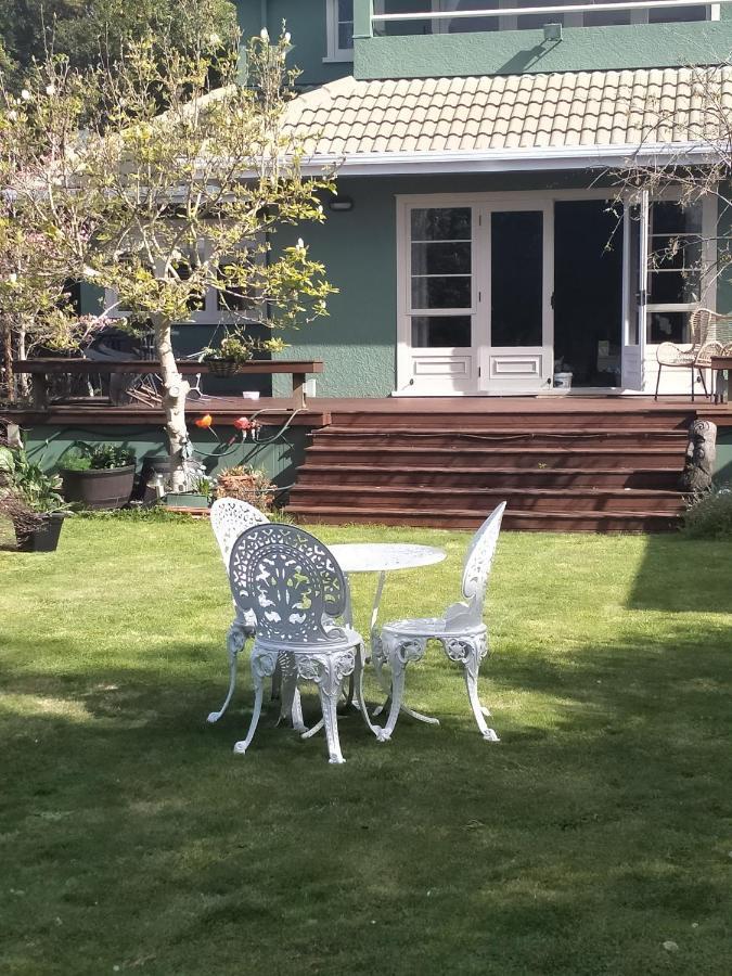 Amberly House Rotorua Bed & Breakfast Ngoại thất bức ảnh