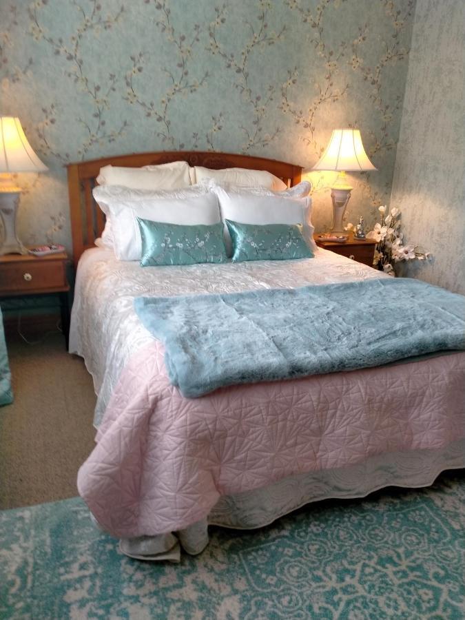 Amberly House Rotorua Bed & Breakfast Ngoại thất bức ảnh