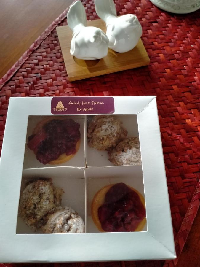 Amberly House Rotorua Bed & Breakfast Ngoại thất bức ảnh